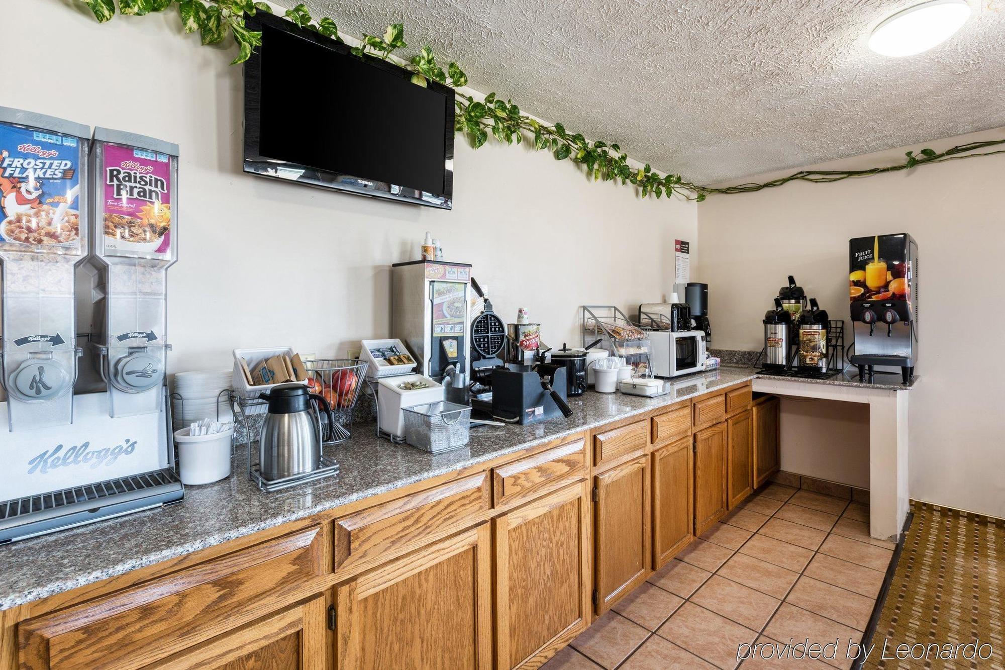 Rodeway Inn Central City Экстерьер фото